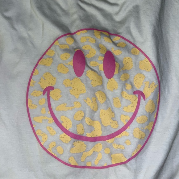 The cutest altard state tee you need in your closet. Oversized size L/Xl - Picture 2 of 4